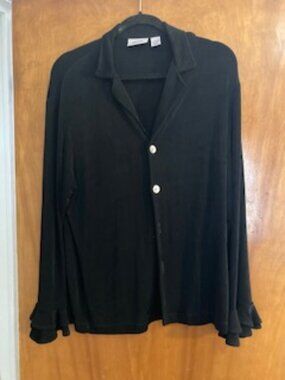 Size 2 Chico's Travelers Collection Black Jacket